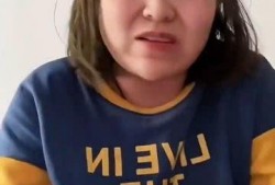 吃瓜网红姐弟恋是谁,吃瓜网红姐弟恋背后的故事